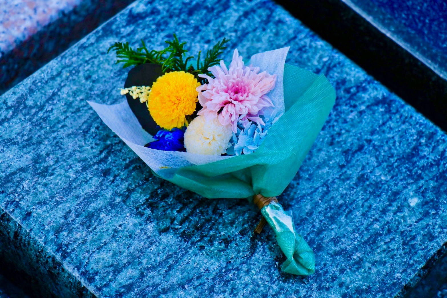 祭壇の花